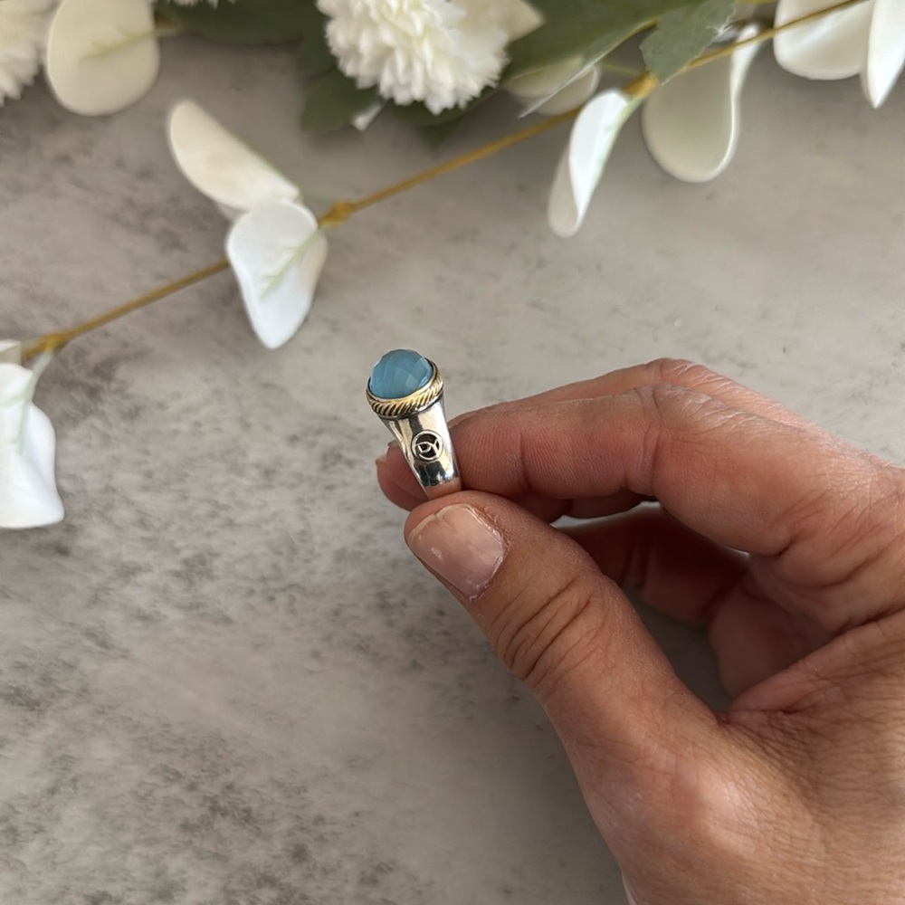 Authentic David Yurman cocktail / right hand ring